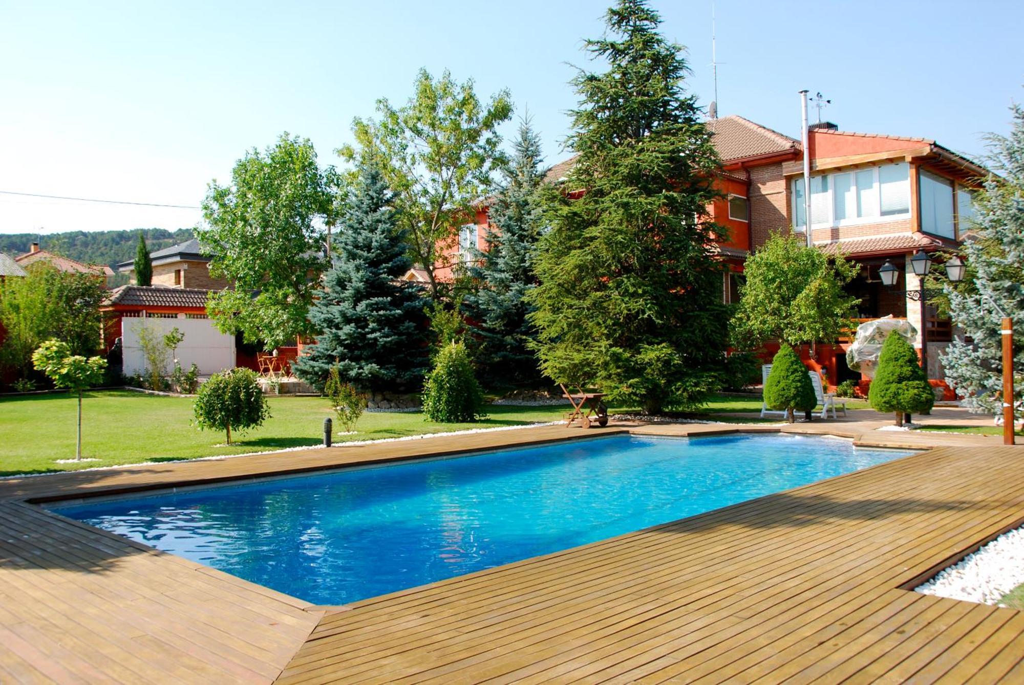 B&B Concha Becerril de la Sierra Bagian luar foto