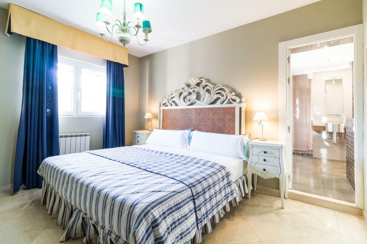 B&B Concha Becerril de la Sierra Bagian luar foto
